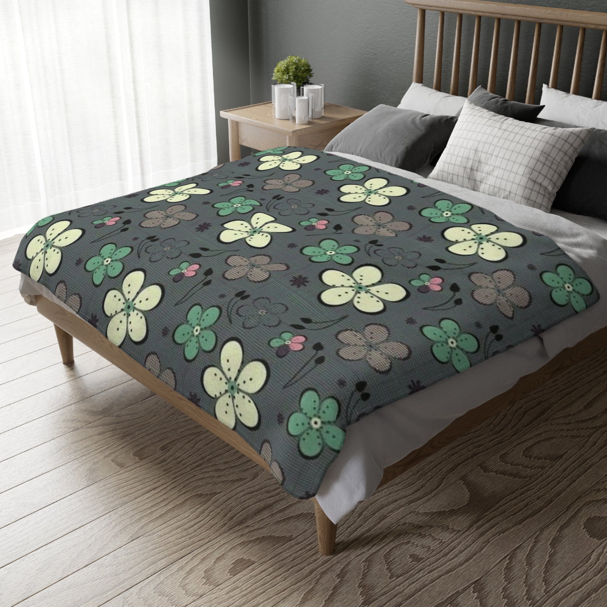 Cozy Floral Microfiber Blanket | Soft Two-Sided Throw for Home Decor